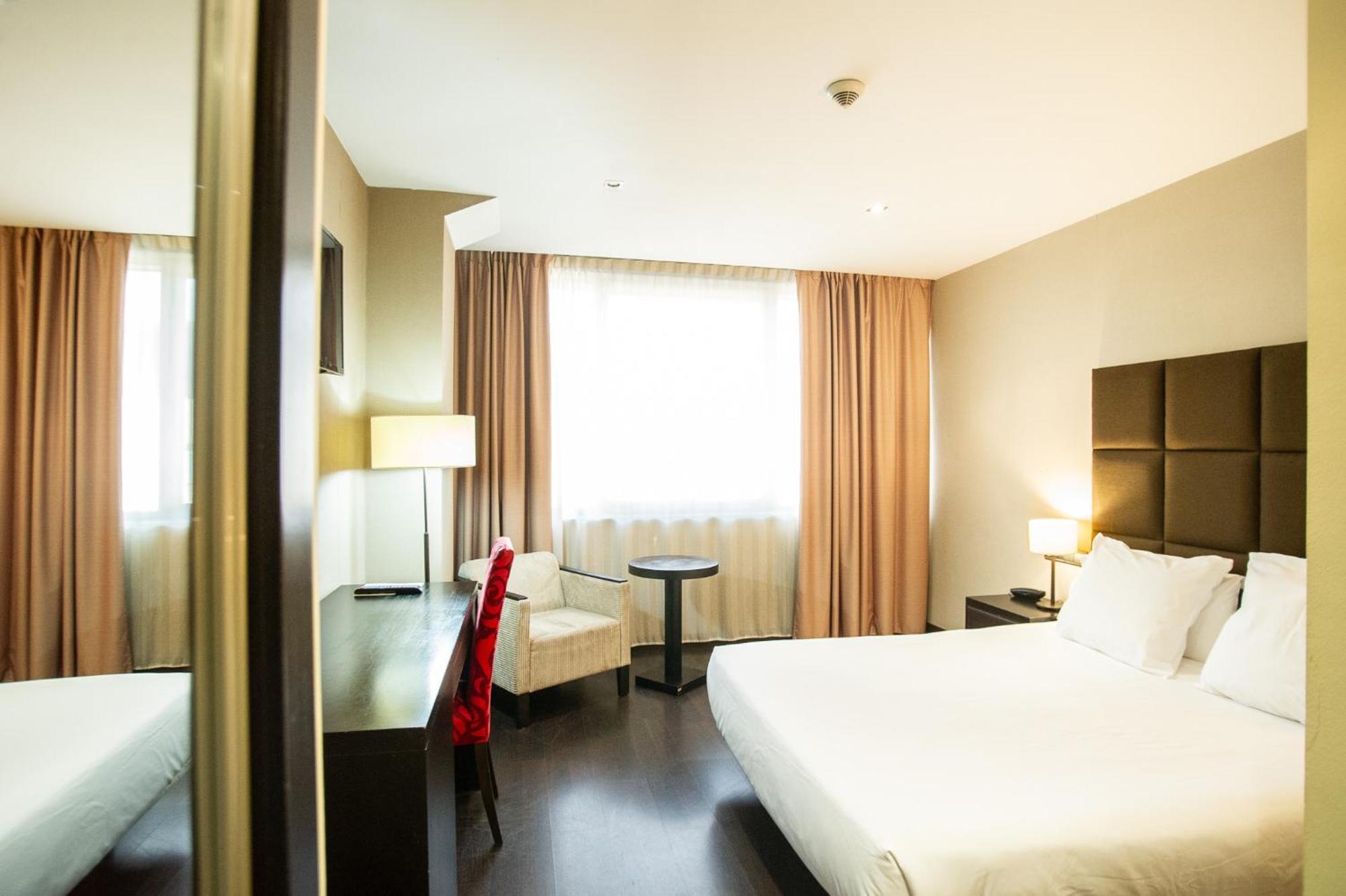 Azz Asturias Langrehotel & Spa Langreo Buitenkant foto